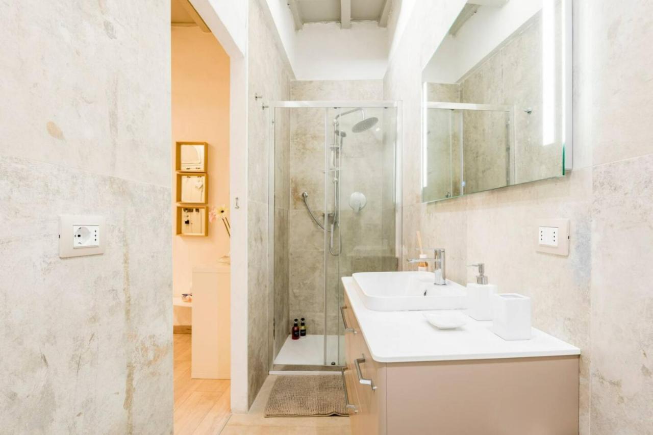 Cozy Apartment Near Ponte Vecchio Florence Luaran gambar